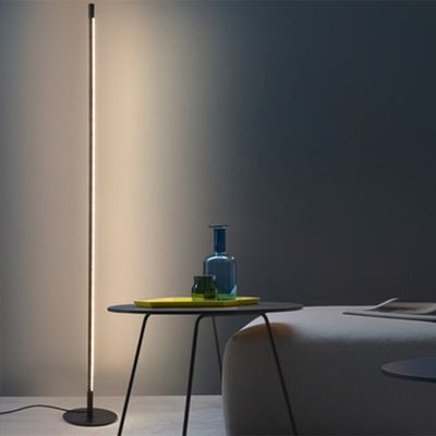 LINEAR STANDING LAMP