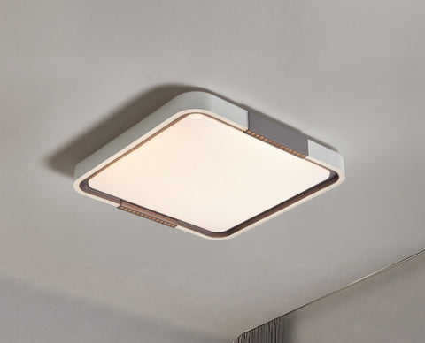 SQUARE CHIC CEILING LIGHT