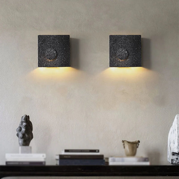 CAVE STONE WALL LIGHT
