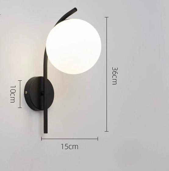 MIIRA WALL LIGHT