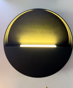 Outdoor Wall Light