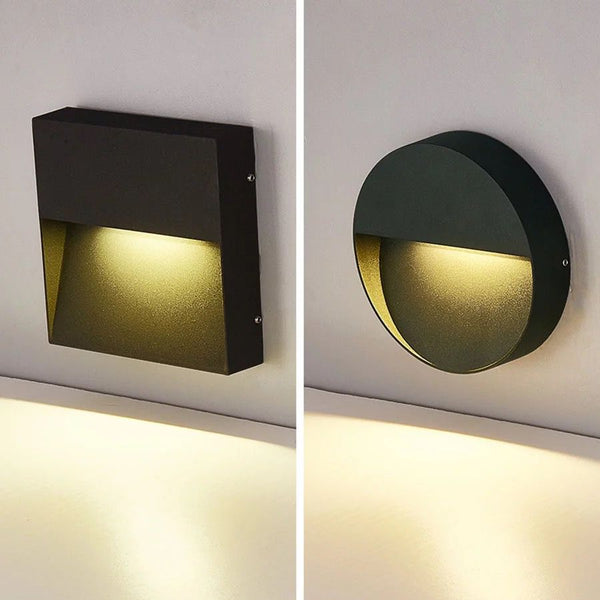 Outdoor Wall Light